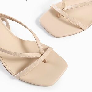 New! Strappy beige heels sandals pumps size 9.5